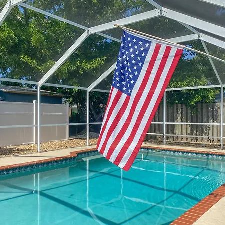 Nokomis Abode With Private Pool 1 Mi To Beach!